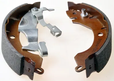 Bremsschuhsatz Mitsubishi COLT II · Mitsubishi COLT III · Mitsubishi LANCER III