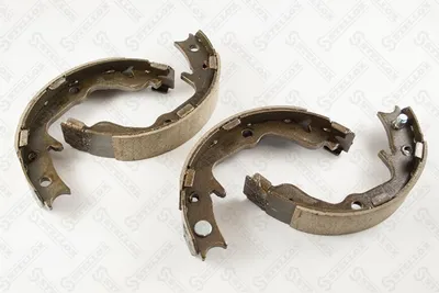 Bremsschuhsatz Chrysler SEBRING Cabrio · Chrysler SEBRING · Citroën C-CROSSER
