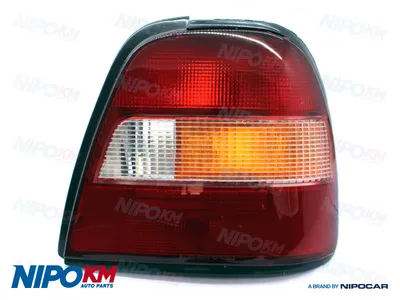 Endlichtmontage Nissan SUNNY III