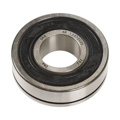 Gearbox bearing before 5th gear rear