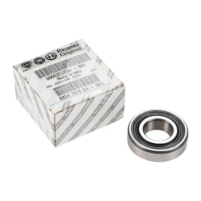 Gearbox bearing drive shaft front
