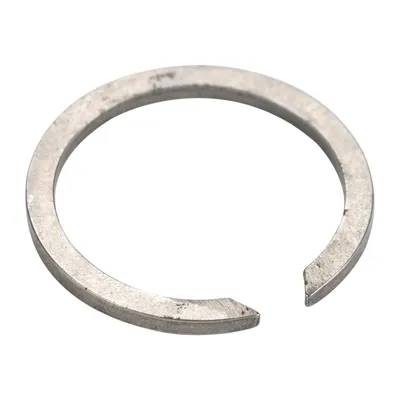 Retaining ring for the 4th gear gear
