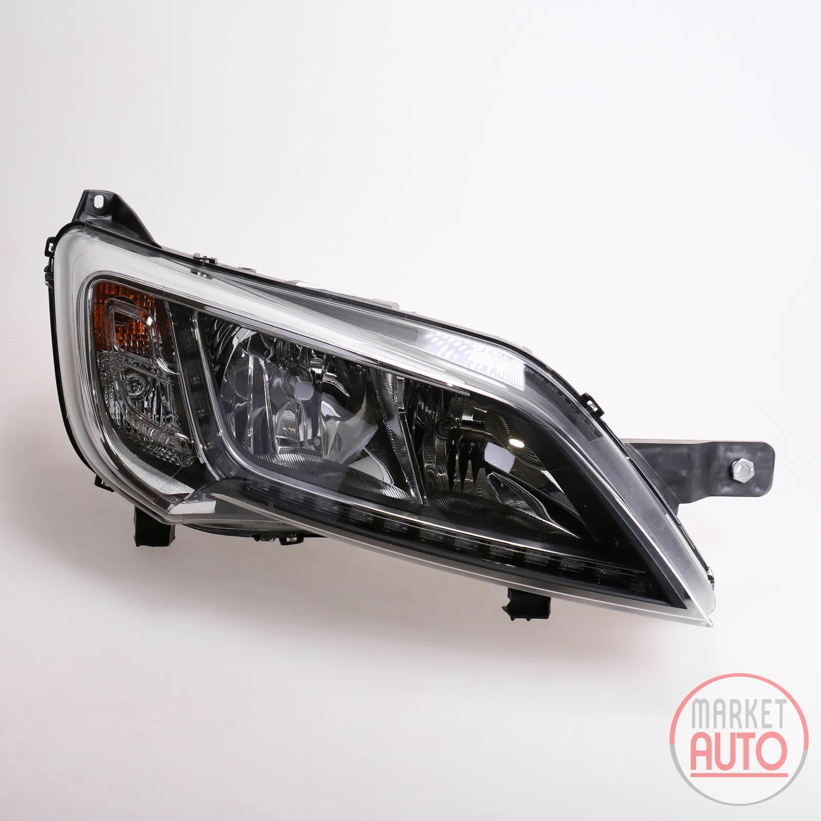Headlight silver right from 2014