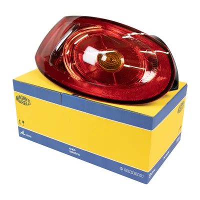 Tail light rear left with E-part Magneti Marelli