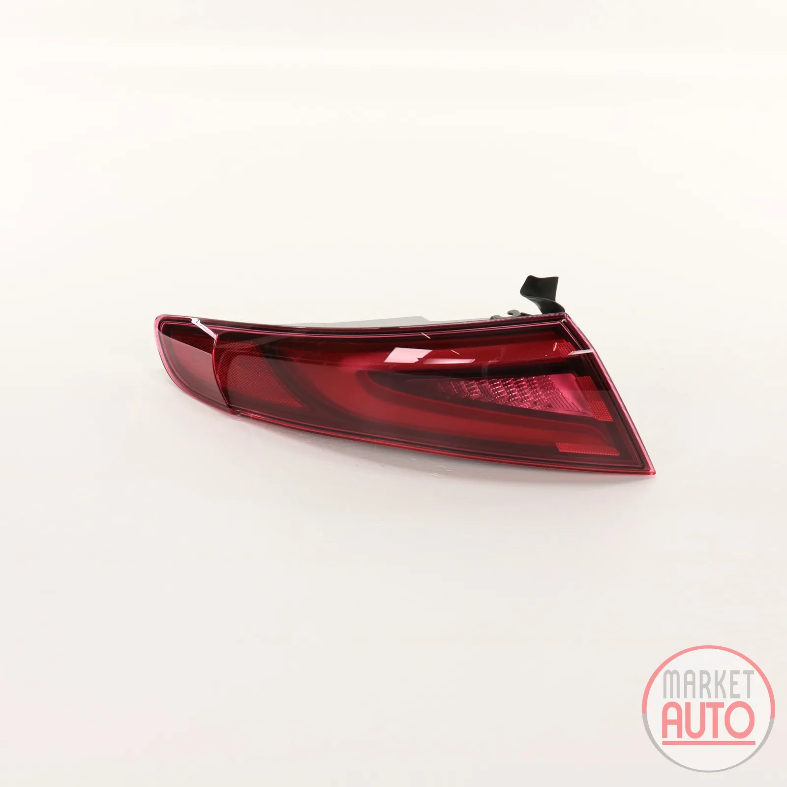Tail light left outside