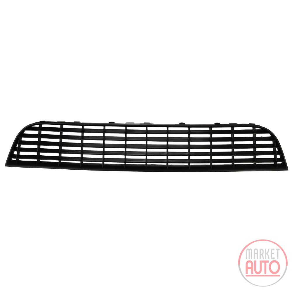 Ventilation grille in center front bumper