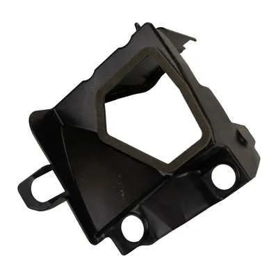 Cover on the air filter housing