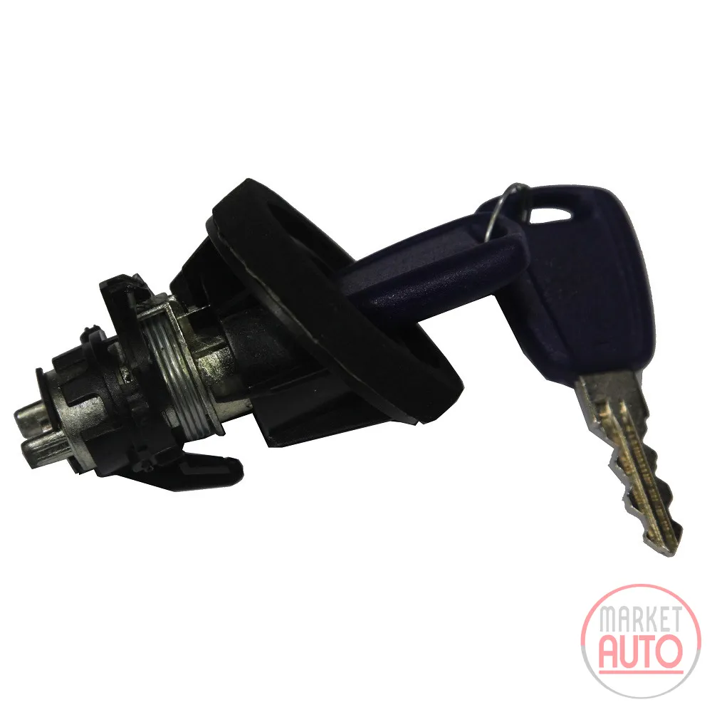 Trunk lock with key