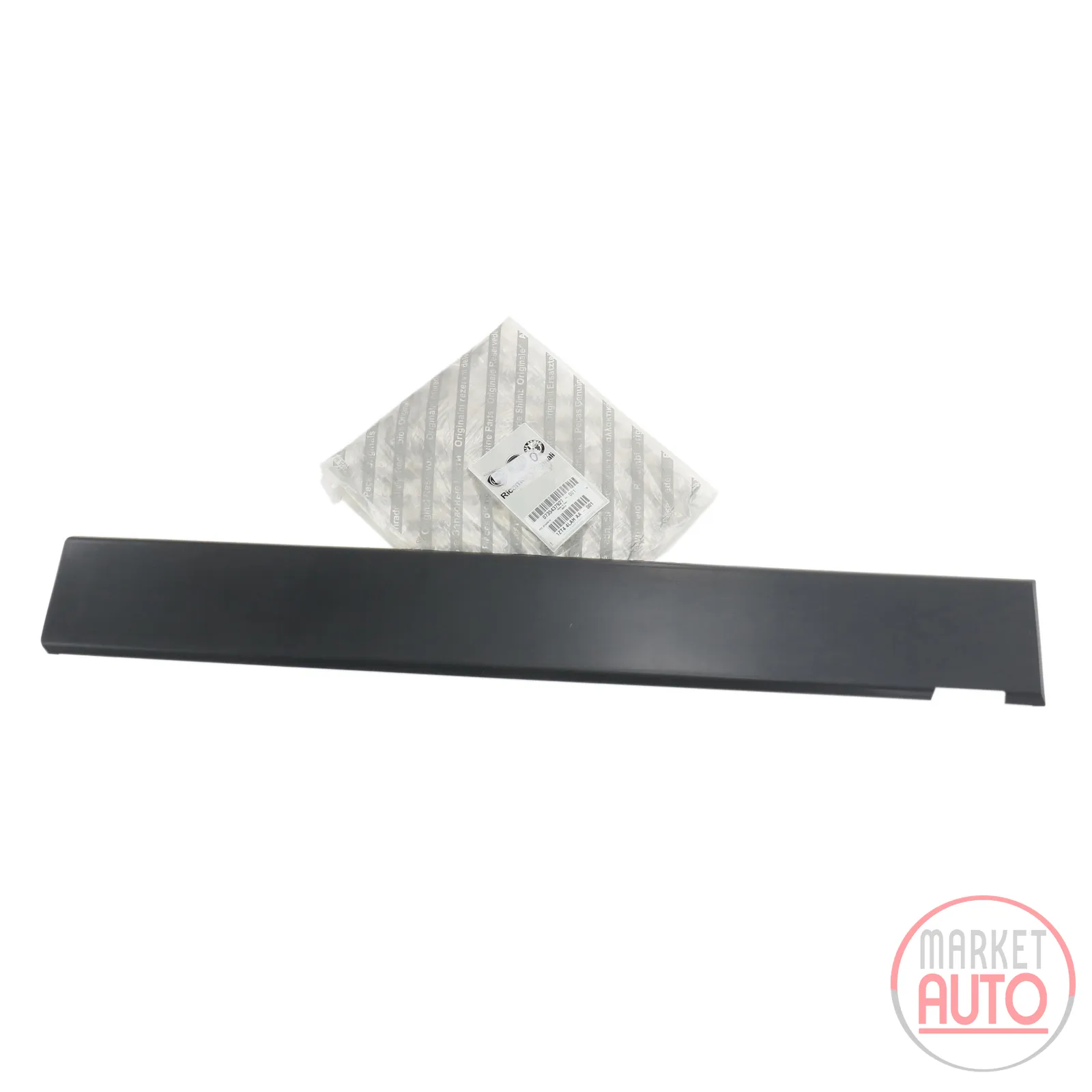 Bumper strip right