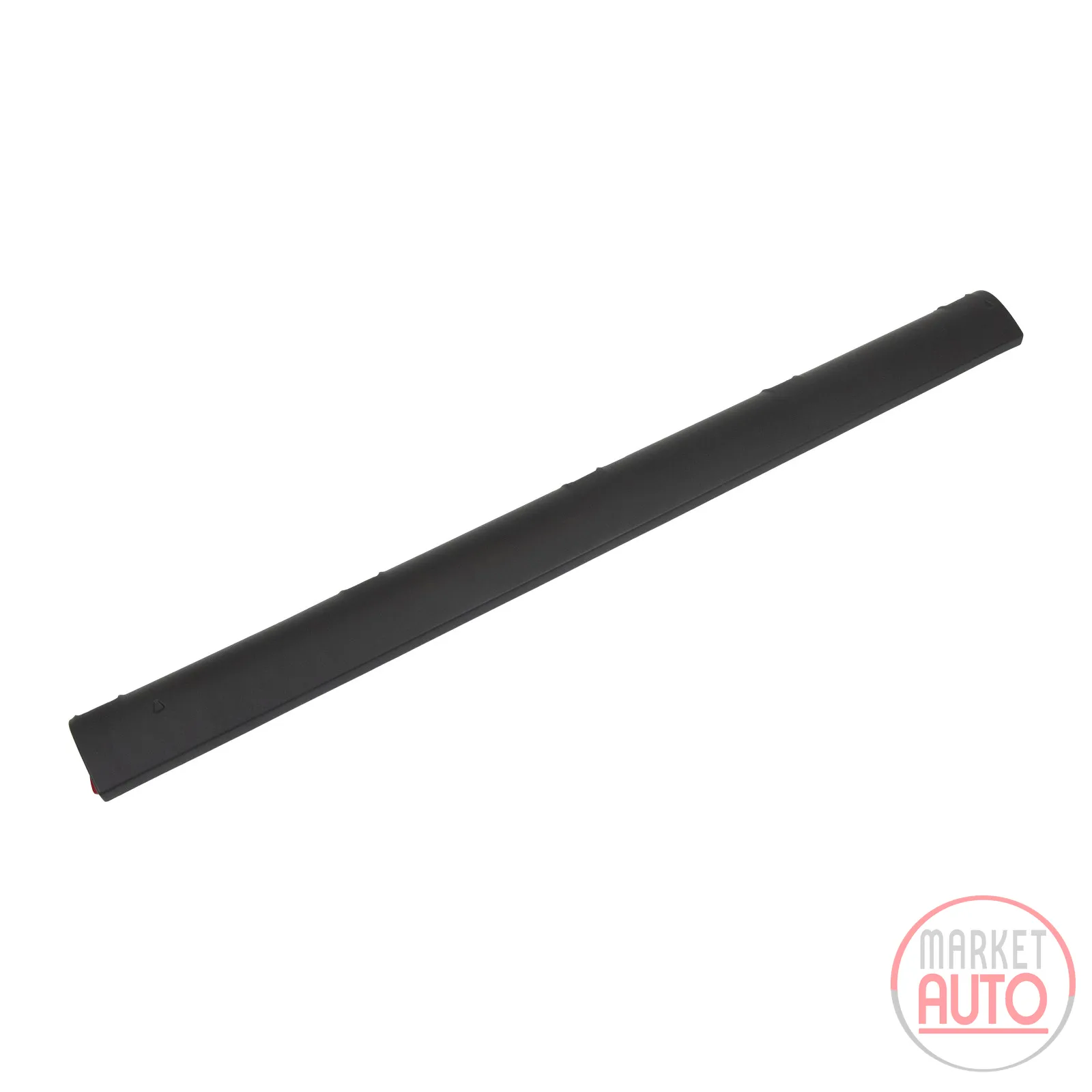 Trim strip on the right side of the door sill
