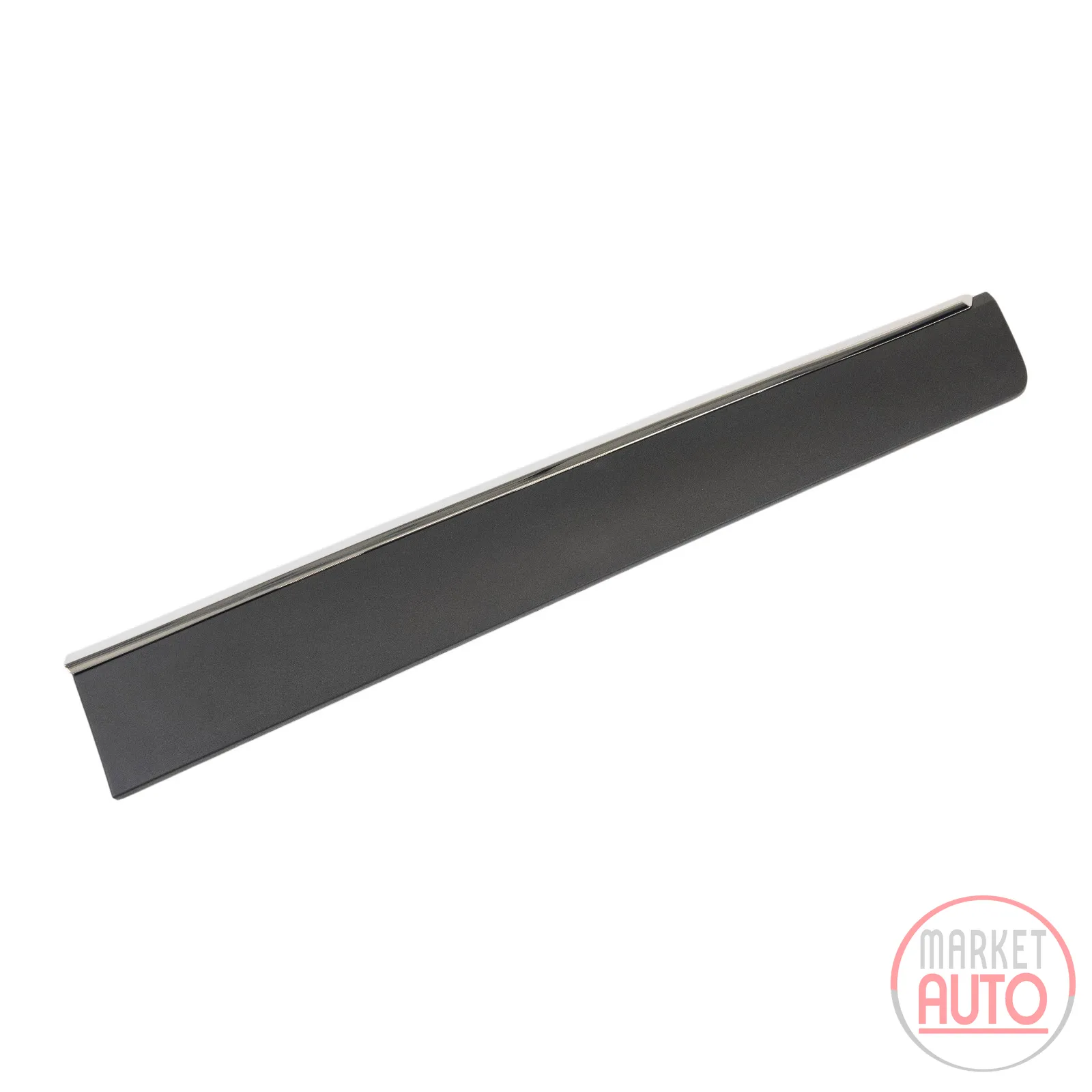 Front right trim strip