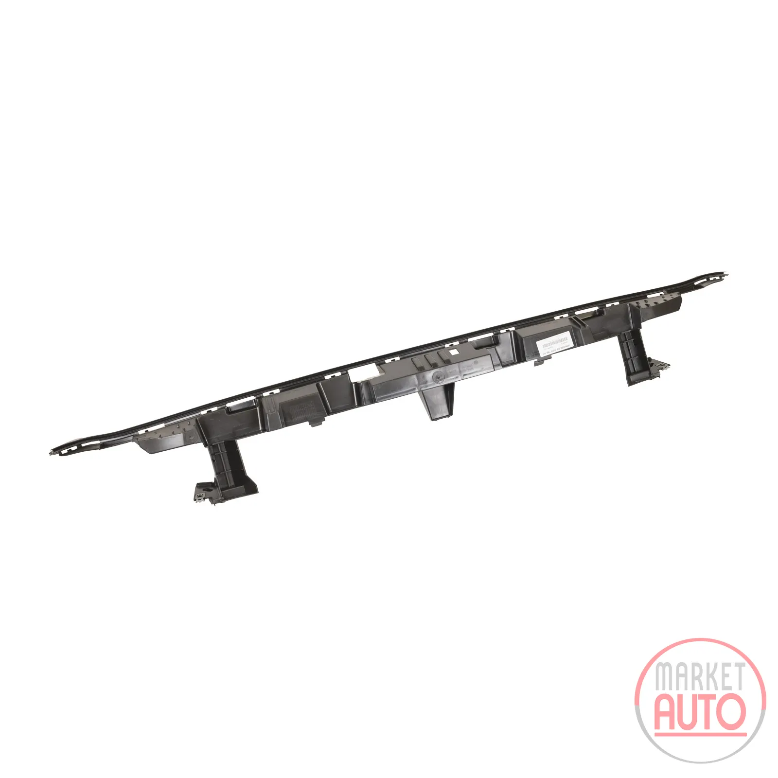 Reinforcement for the front middle top bumper