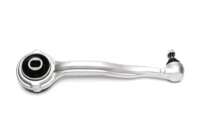 Eje delantero de Wishbone a la izquierda, arriba Mercedes Benz